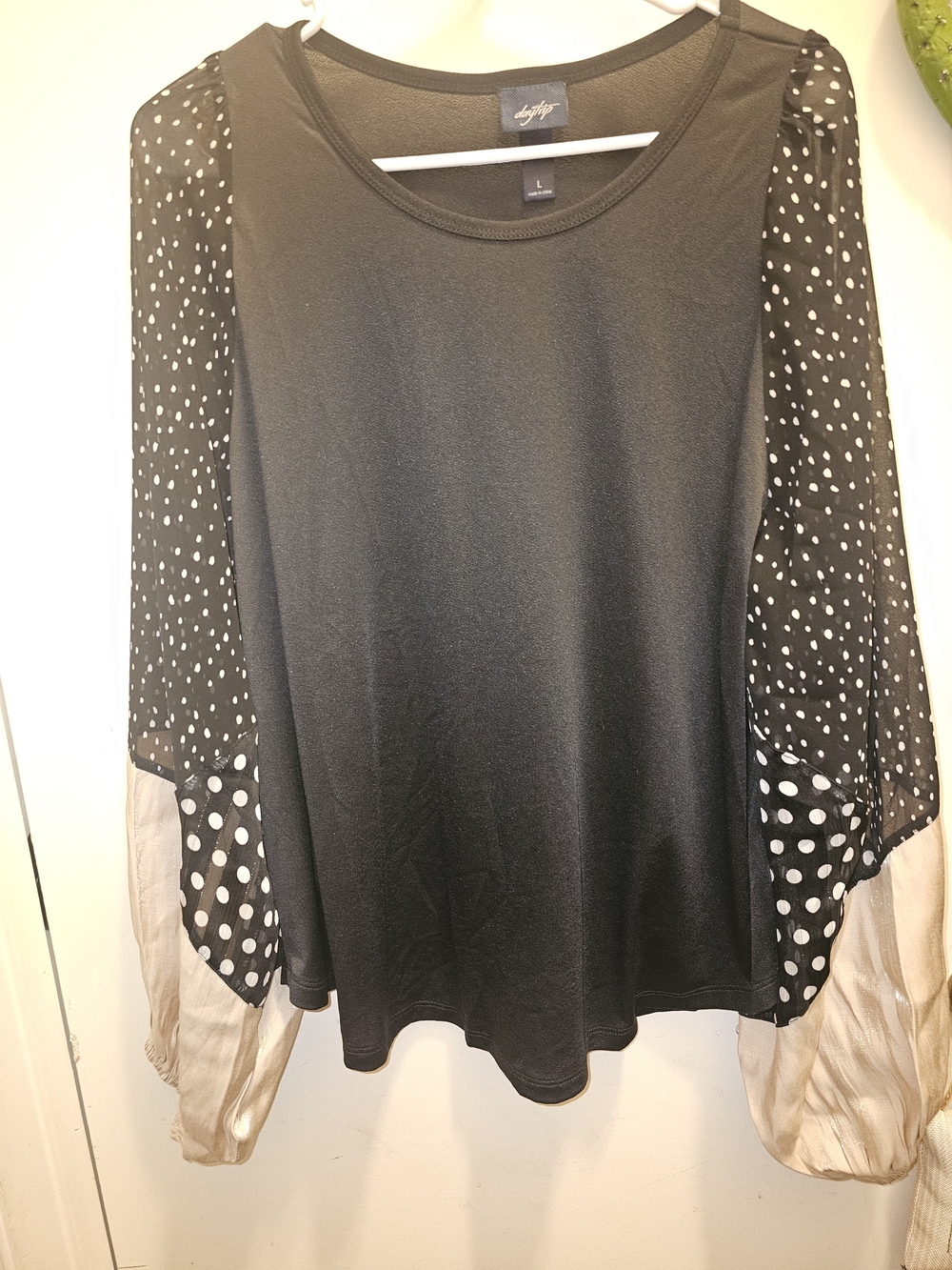 Day Trip Whimsy Got Mixed Media BLK Blouse Polka Dot Long Sleeves Gold Metallic